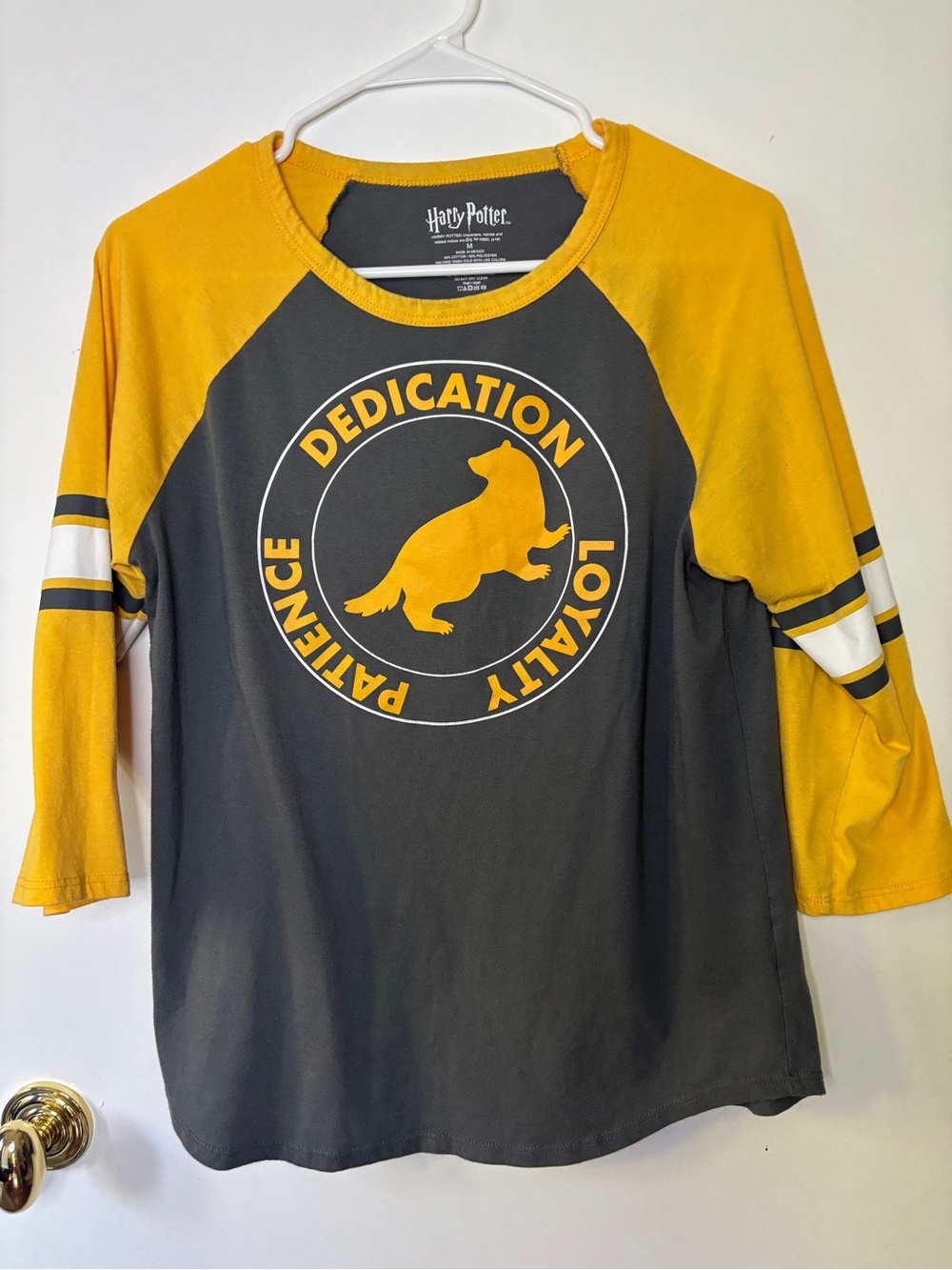 Harry Potter Hufflepuff Raglan Tee - Yellow & Gray
